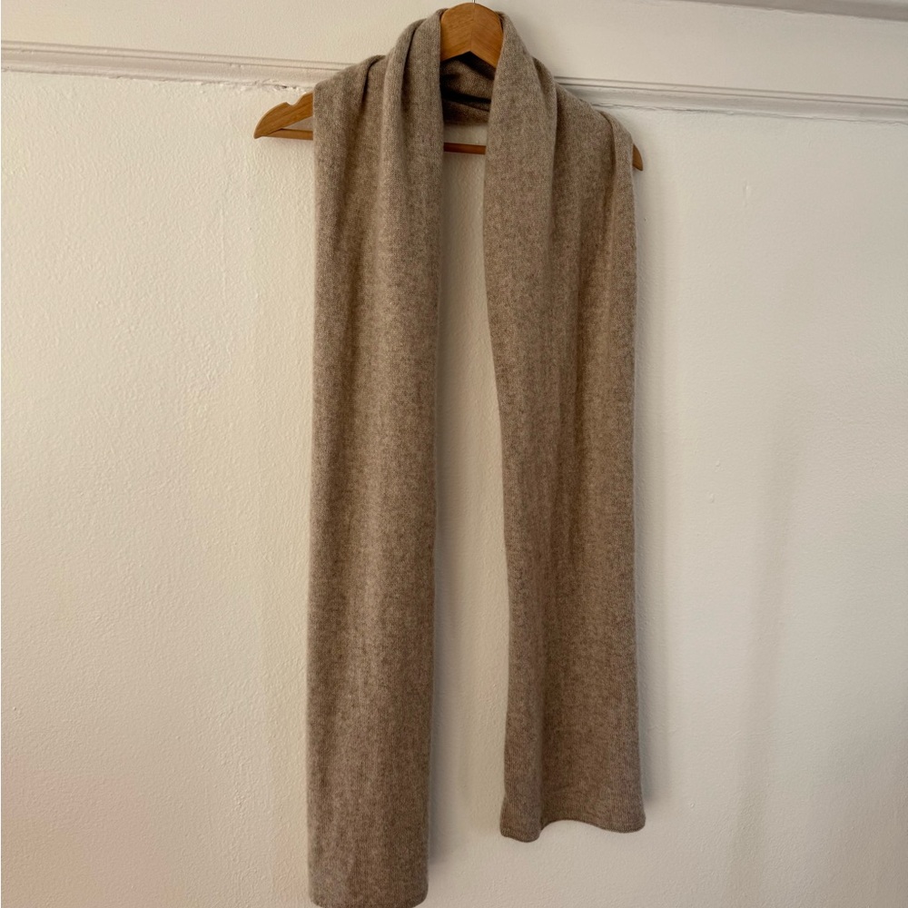 Everlane Cashmere Scarf